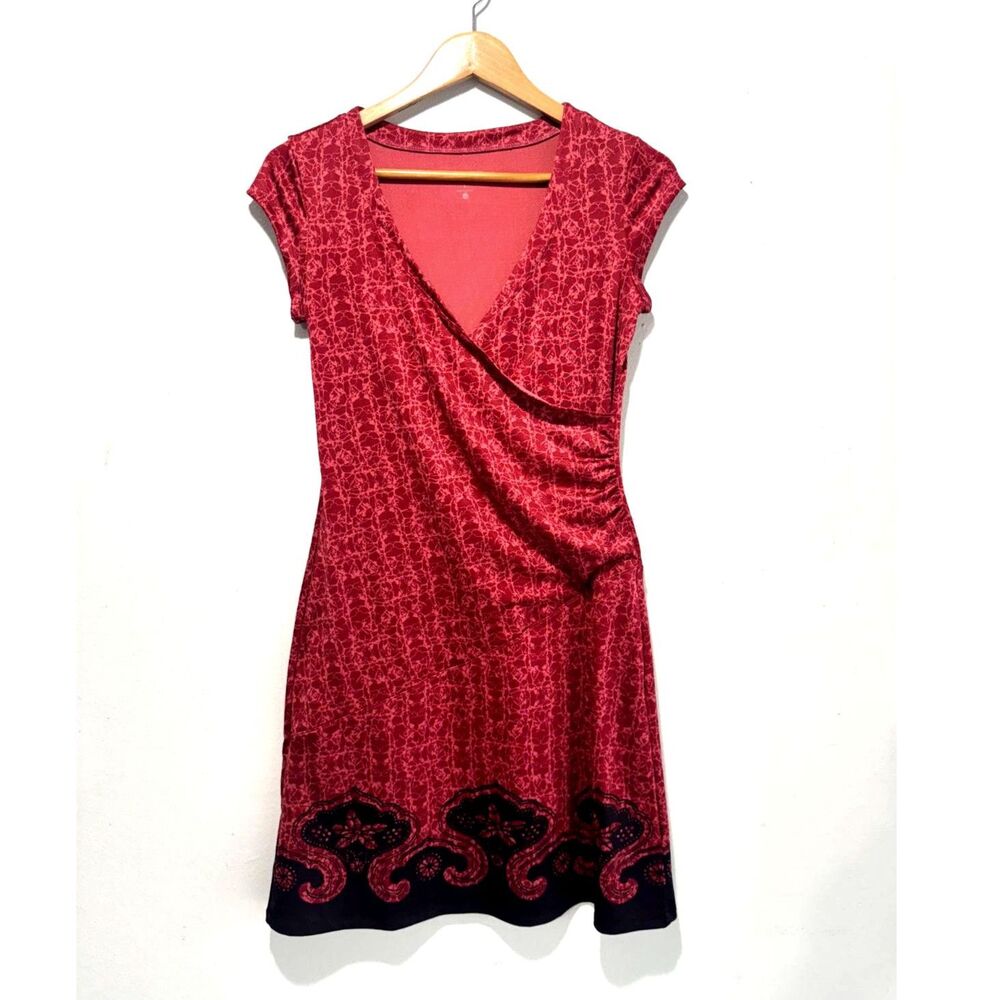 Athleta performance outdoor dress camping hiking walking summer sports women S